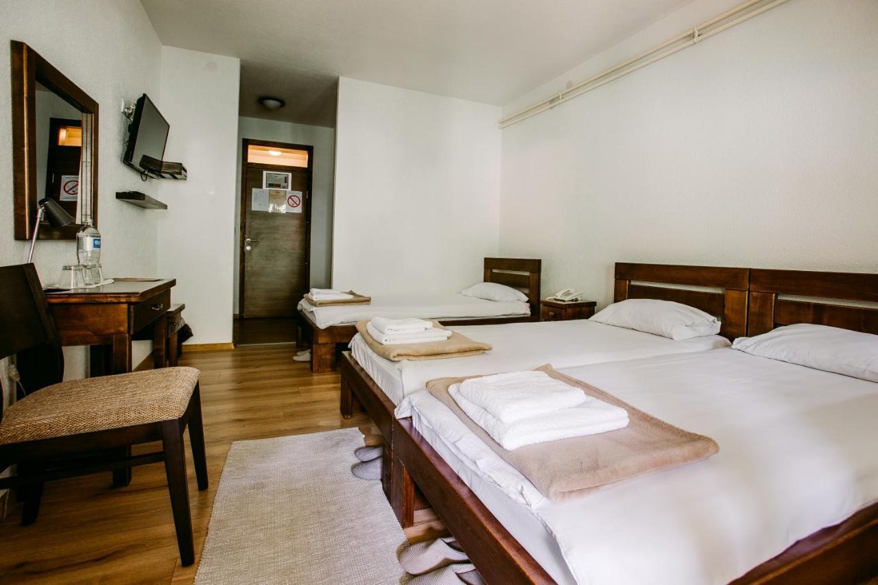 Restoran Sa Prenocistem Gornjak Krepoljin Kültér fotó